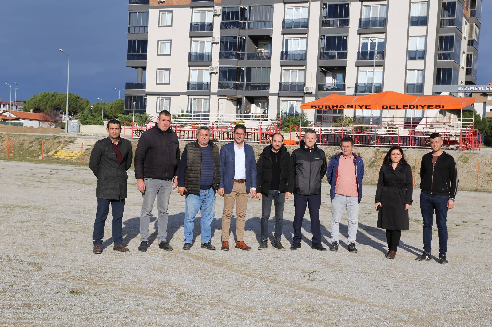 Burhaniye Geleneksel Deve Güreşlerine Hazır