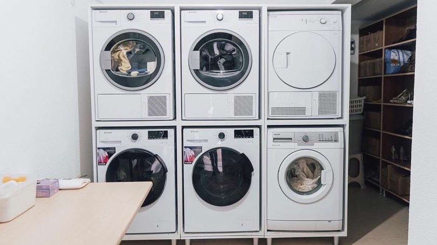 Bandırma Belediyesince Ücretsiz Giysi Yıkama Merkezi Hizmete Açıldı