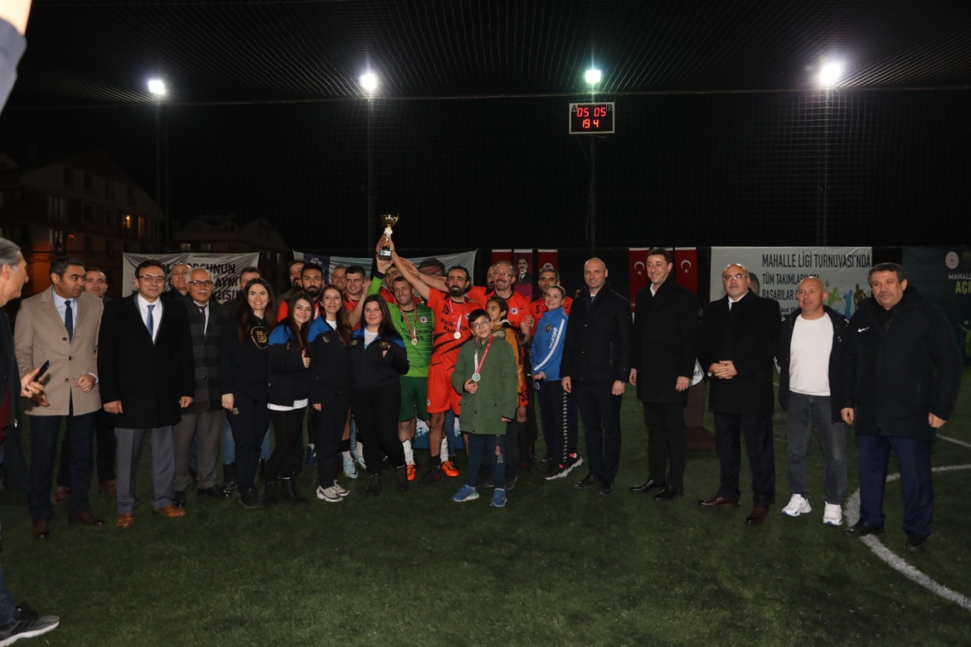 Bandırma’ da Mahalle Ligi Futbol Turnuvası Final Maçlarıyla Tamamlandı