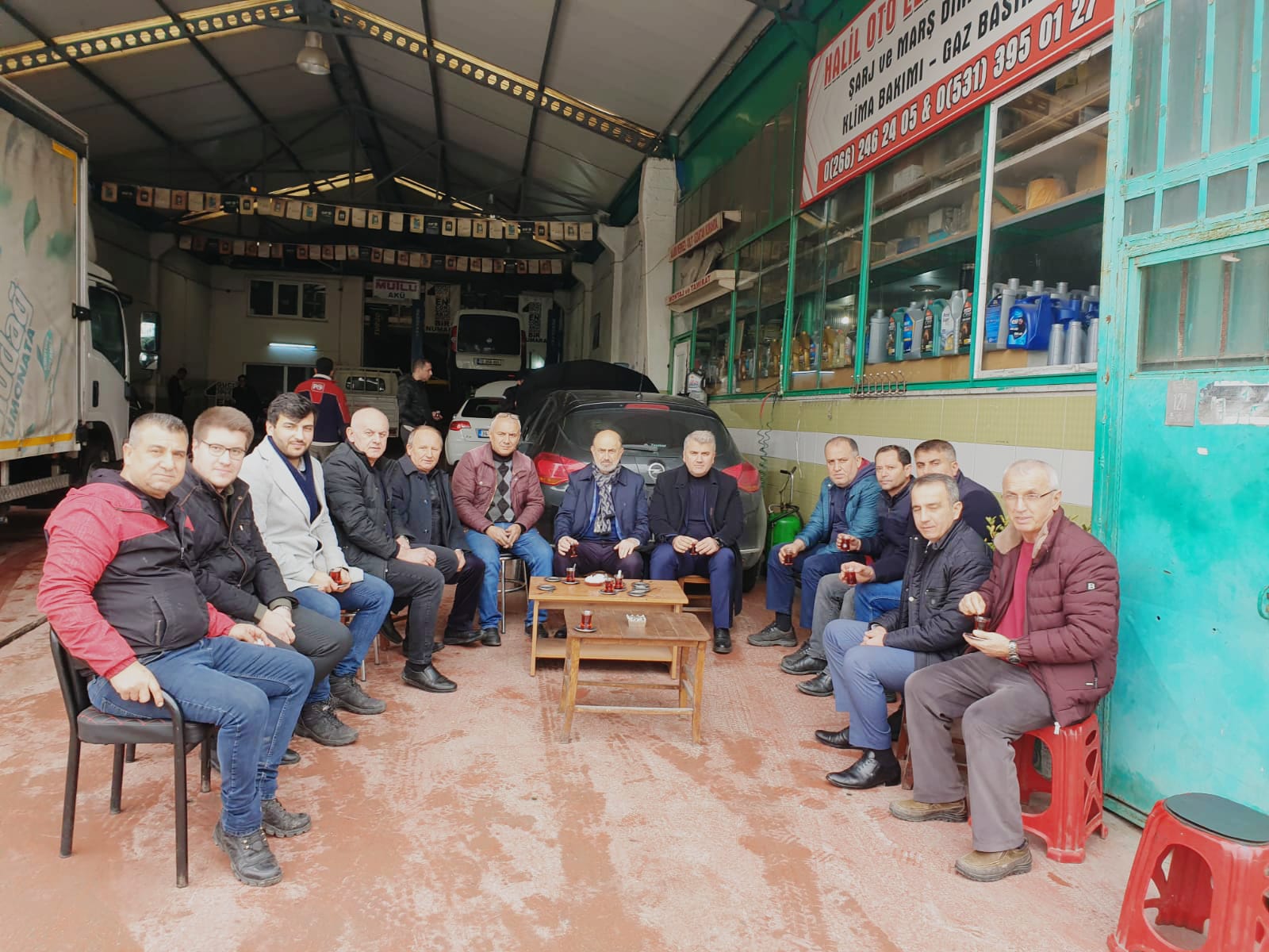 Milletvekili Canbey Küçük Sanayi Sitesindeki Esnafı Ziyaret Etti