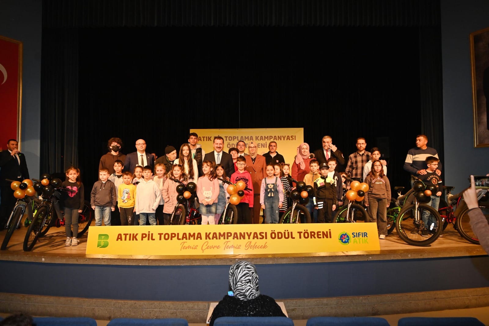 Balıkesir’de Atık Pil Toplayanlar Ödüllendirildi