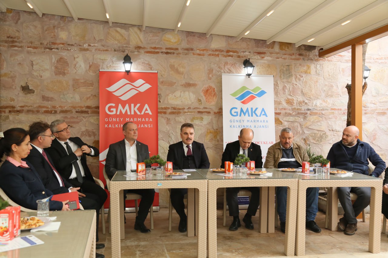 Edremit’ te Anneler ve Çocuklar Eğitime, Güvenli Bir Geleceğe Projesi