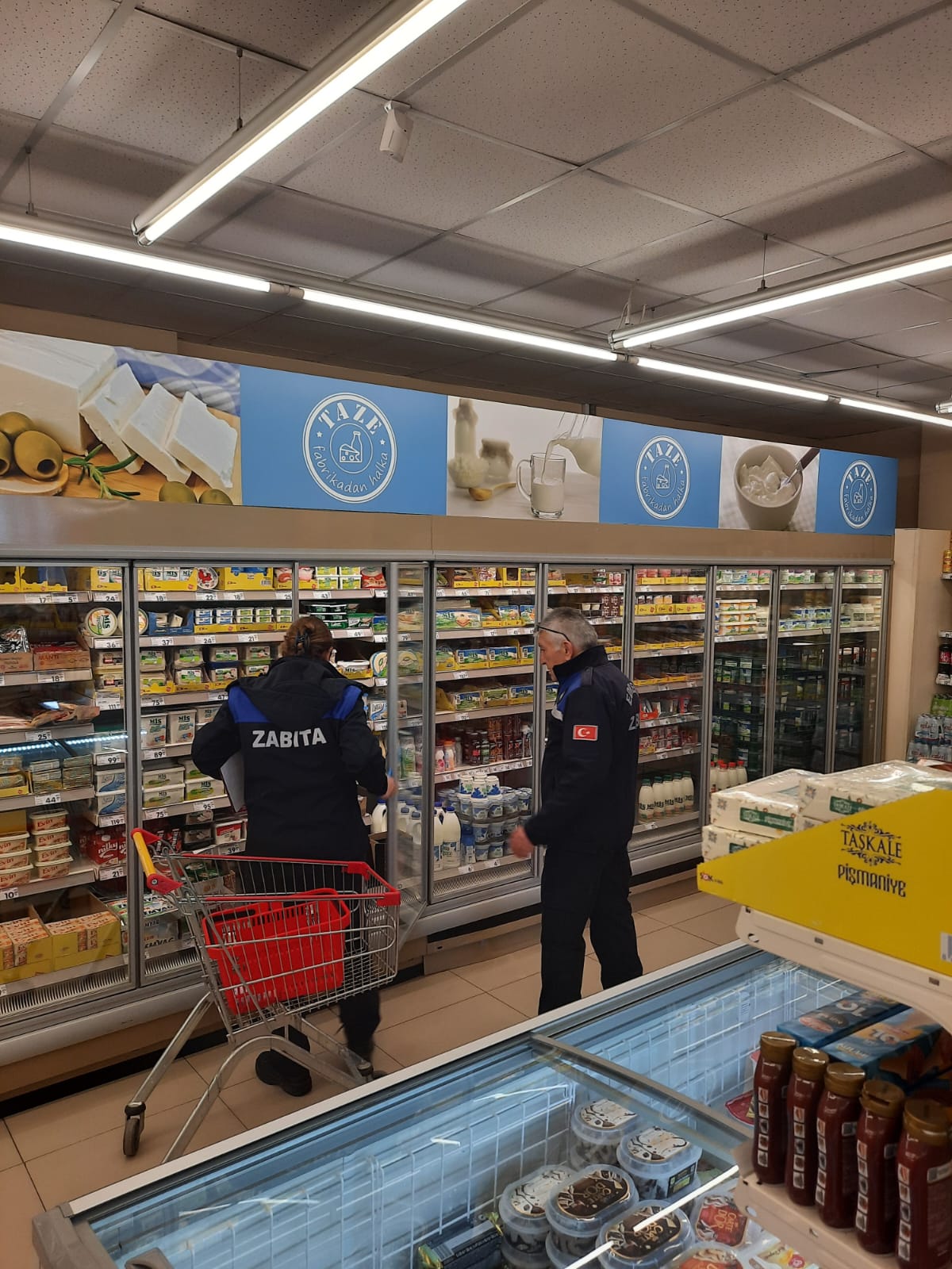 Edremit Belediyesi Market Denetimlerine Devam Ediyor