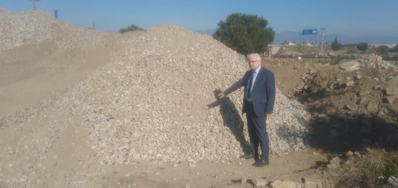 Mobil Taş Kırma Makinesi Hizmete Devam Ediyor