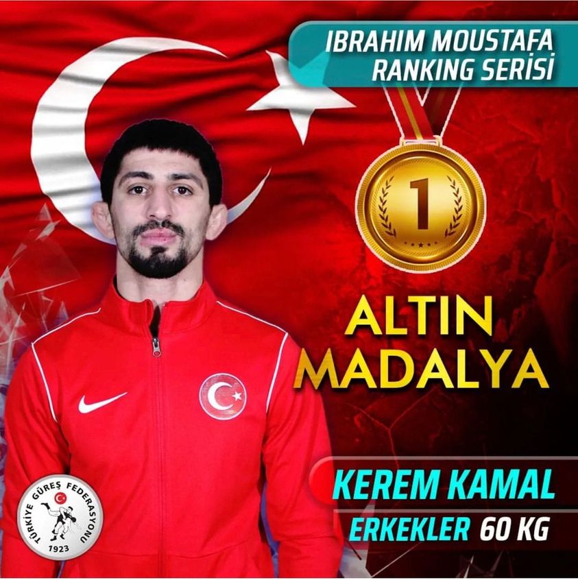 Balıkesir Üniversite Öğrencisi Milli Güreşçi Altın Madalya İle Döndü