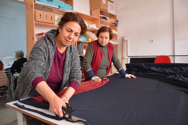 Akpınar Kadınları Depremzedeler İçin Birlik Oldu