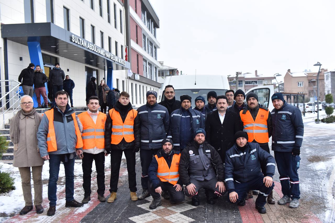 İlk Destek Ekibi Deprem Bölgesine Uğurlandı