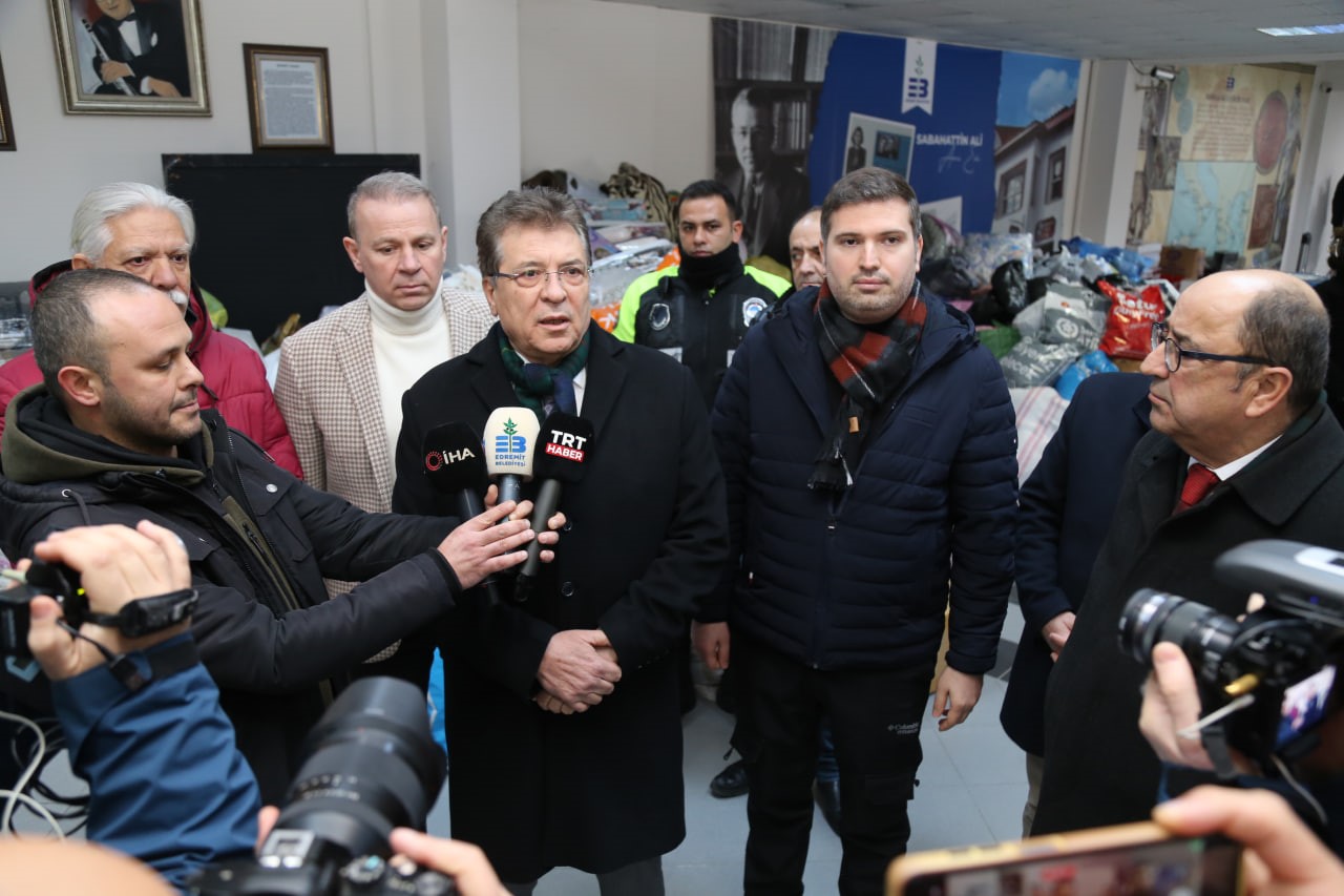 Edremitliler Yardım İçin Seferber Oldu