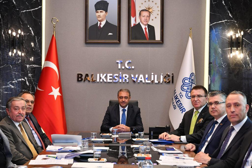 Balıkesir’e Dönen Vali Şıldak Afet Bölgesine Yönelik Yapılan Çalışmaları Değerlendirdi