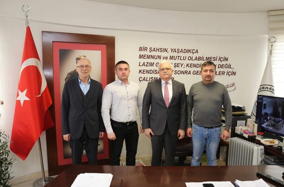 Sever Makine Burhaniye’ nin Gururu