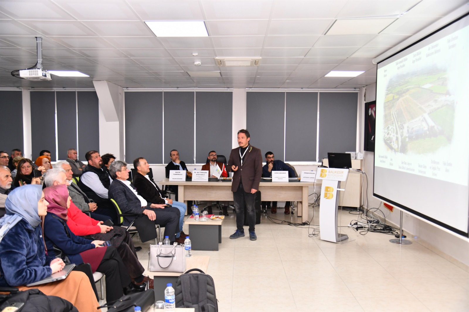 BAÇEM’de Apiterapi Uygulamaları Konuşuldu