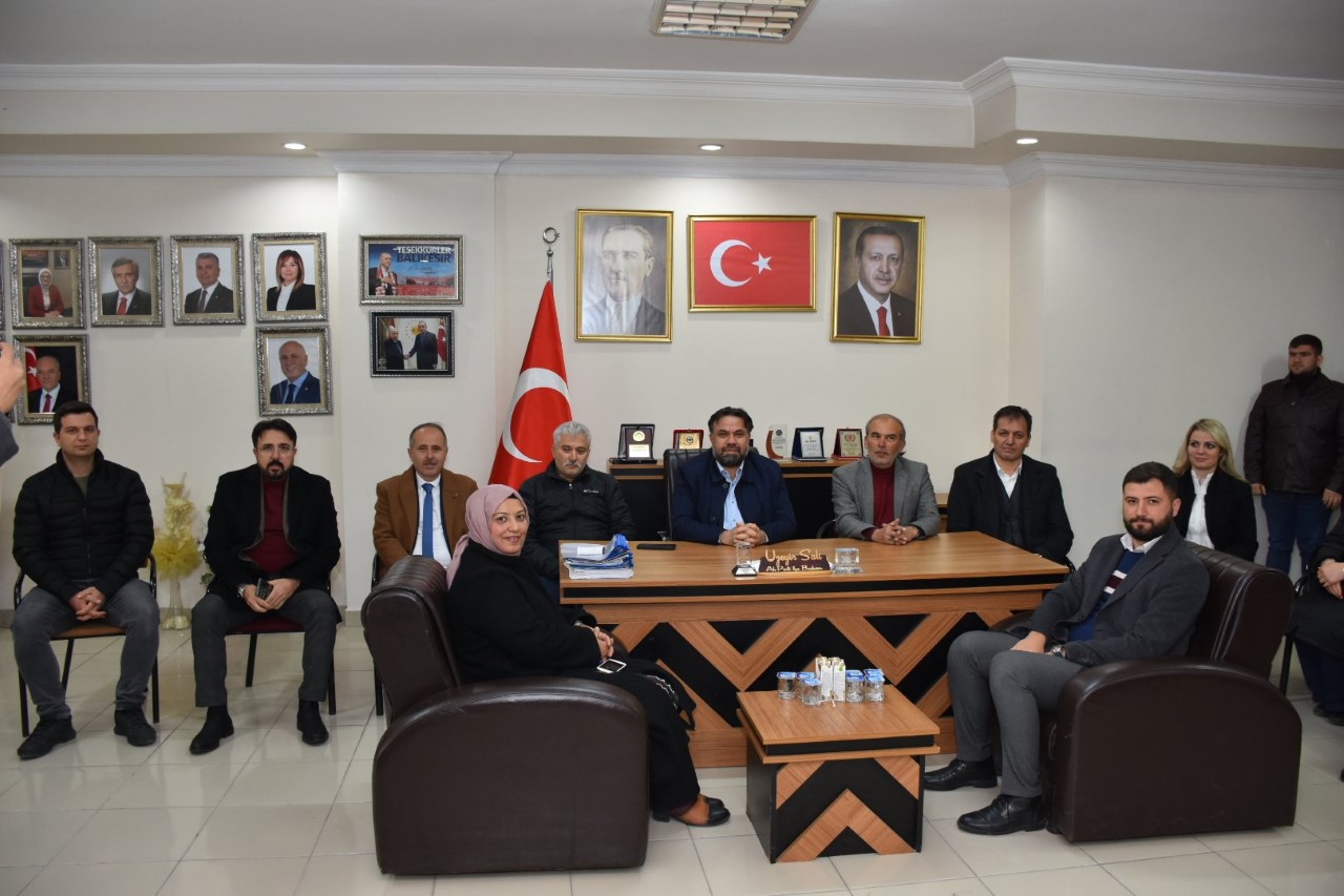 AKPARTİ Balıkesir Dursunbey’ de Büyük Bir Coşkuyla Karşılandı