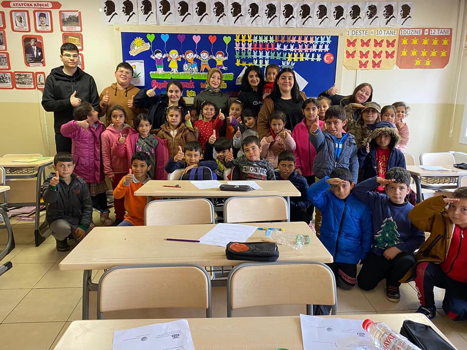 Küçük Adım Büyük Tebessüm Projesiyle Gaziantep’teki Kardes Okulu Ziyaret Ettiler