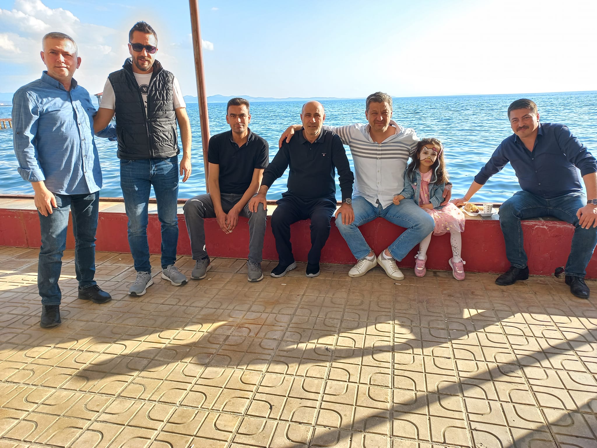 AK Parti Depremzede Çocuklara Unutulmaz Bir 23 Nisan Gün Yaşattı