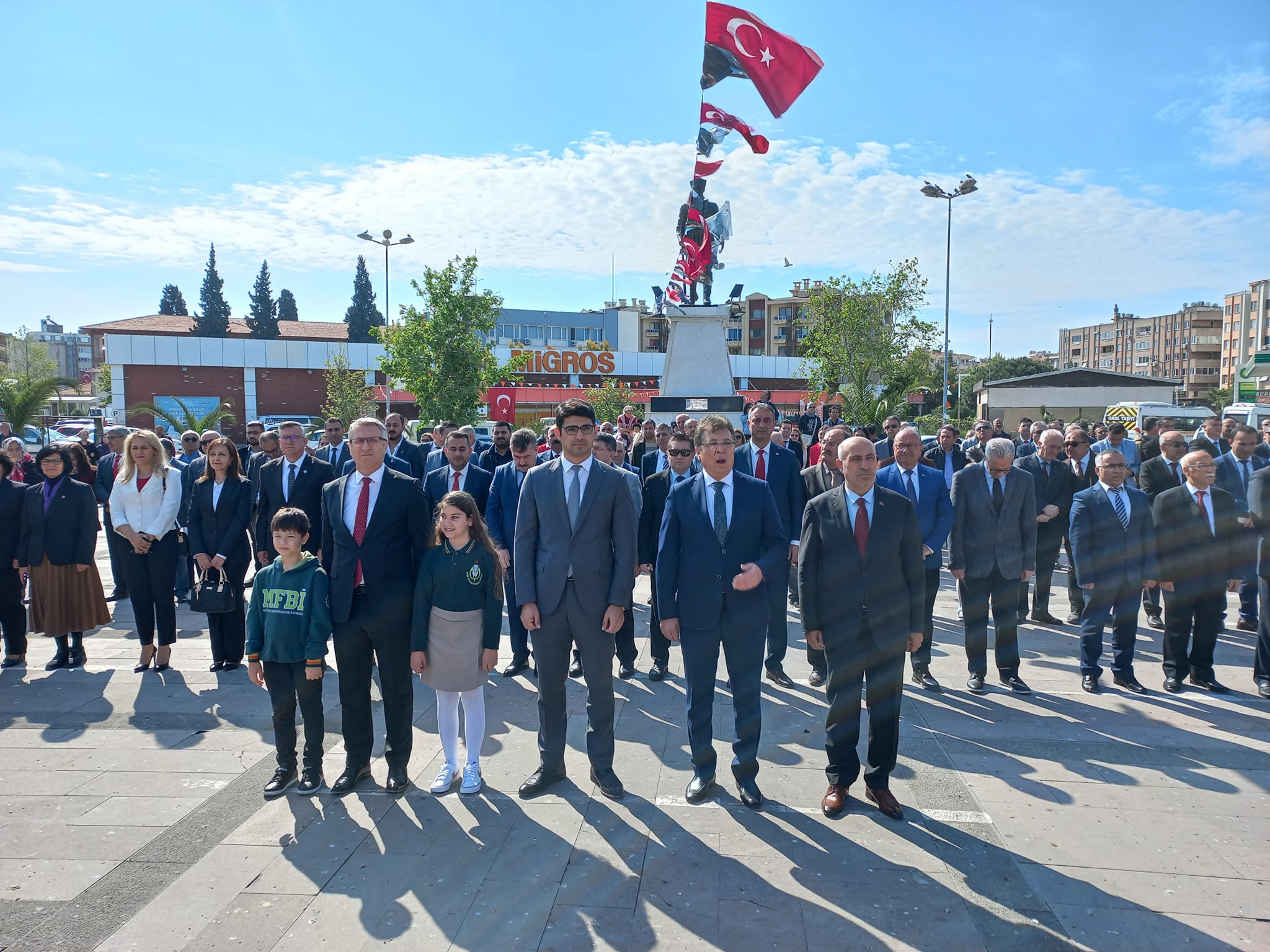 23 Nisan Törenlerine AK Partiden Tam Kadro Katılım
