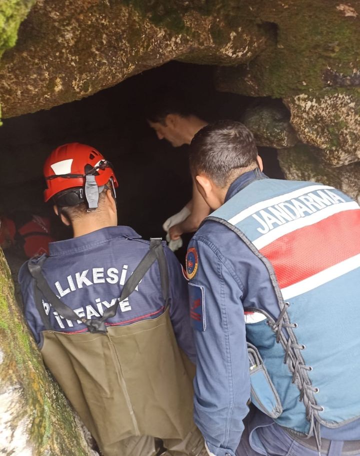 Tarihi Hamamda Erkek Cesedi Bulundu