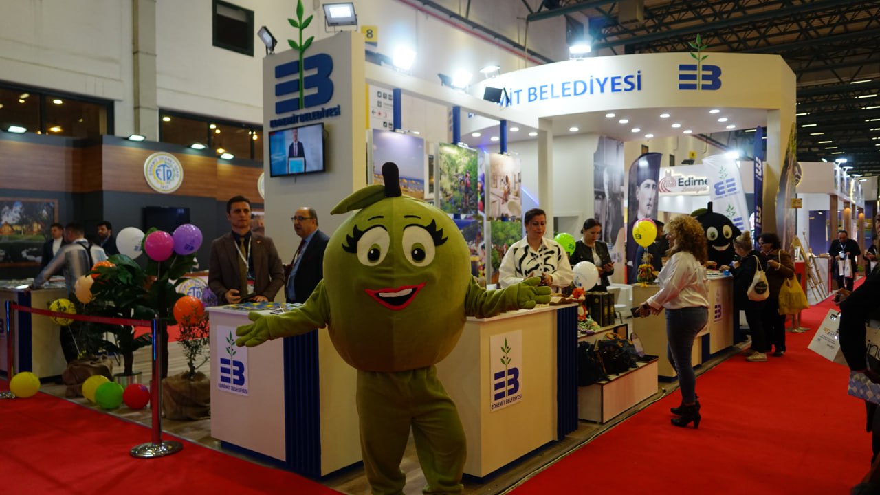 EMITT Fuarında Edremit Standı İlgi Çekiyor