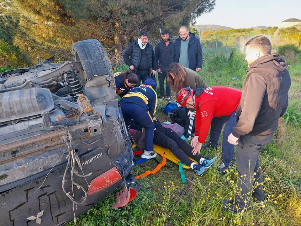 Kazada 2 Kişi Yaralandı