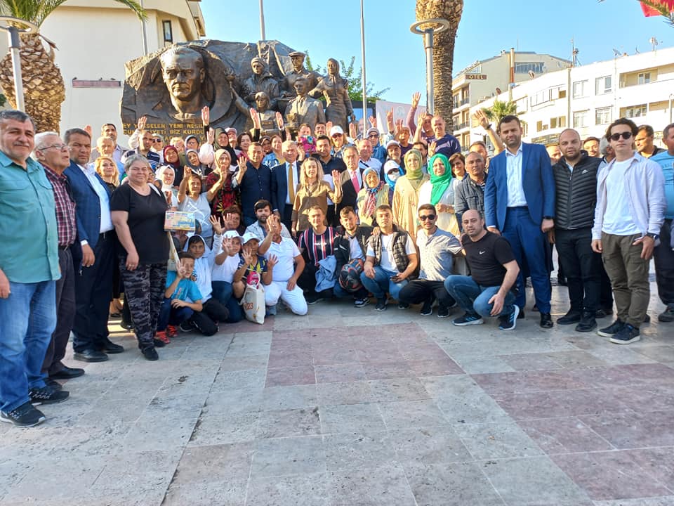 Edremit’in Canbey’i ne Sevgi Seli