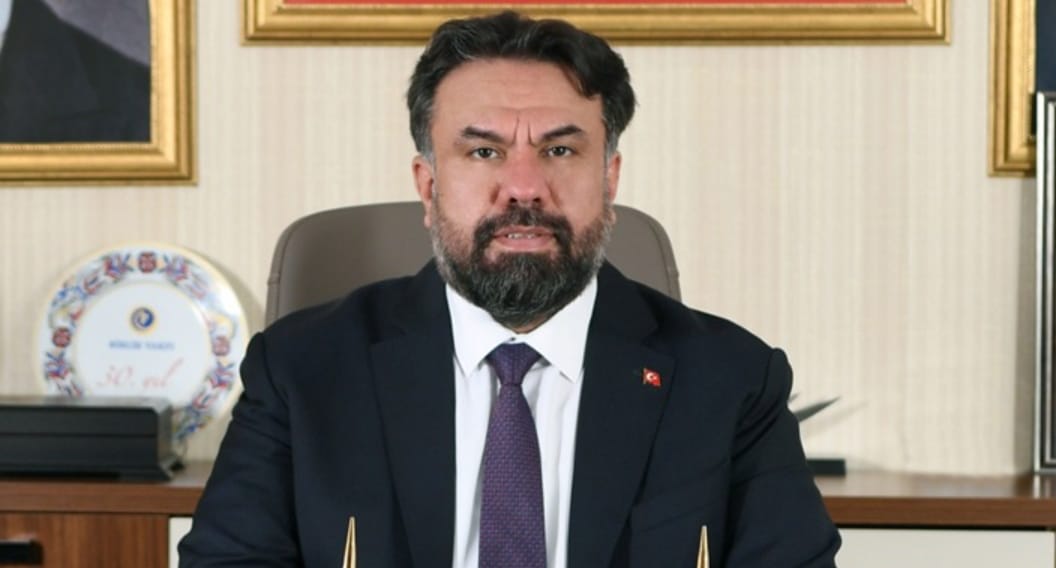 EKREM BAŞARAN: “27 MAYIS DARBESİ’NİN ESİNTİLERİNİ BUGÜN DE GÖRÜYORUZ”