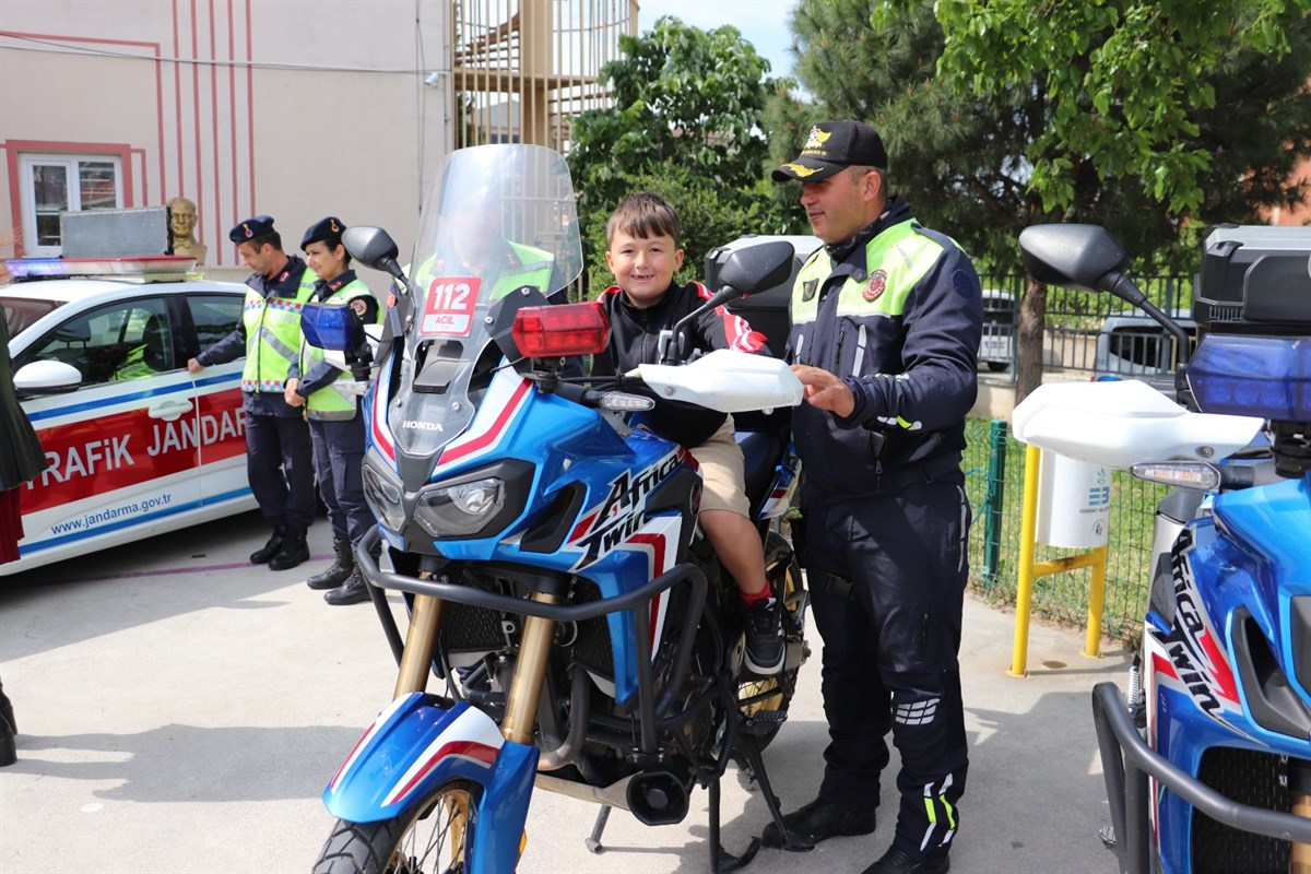 Trafik Ve İlk Yardım Haftası Kutlandı