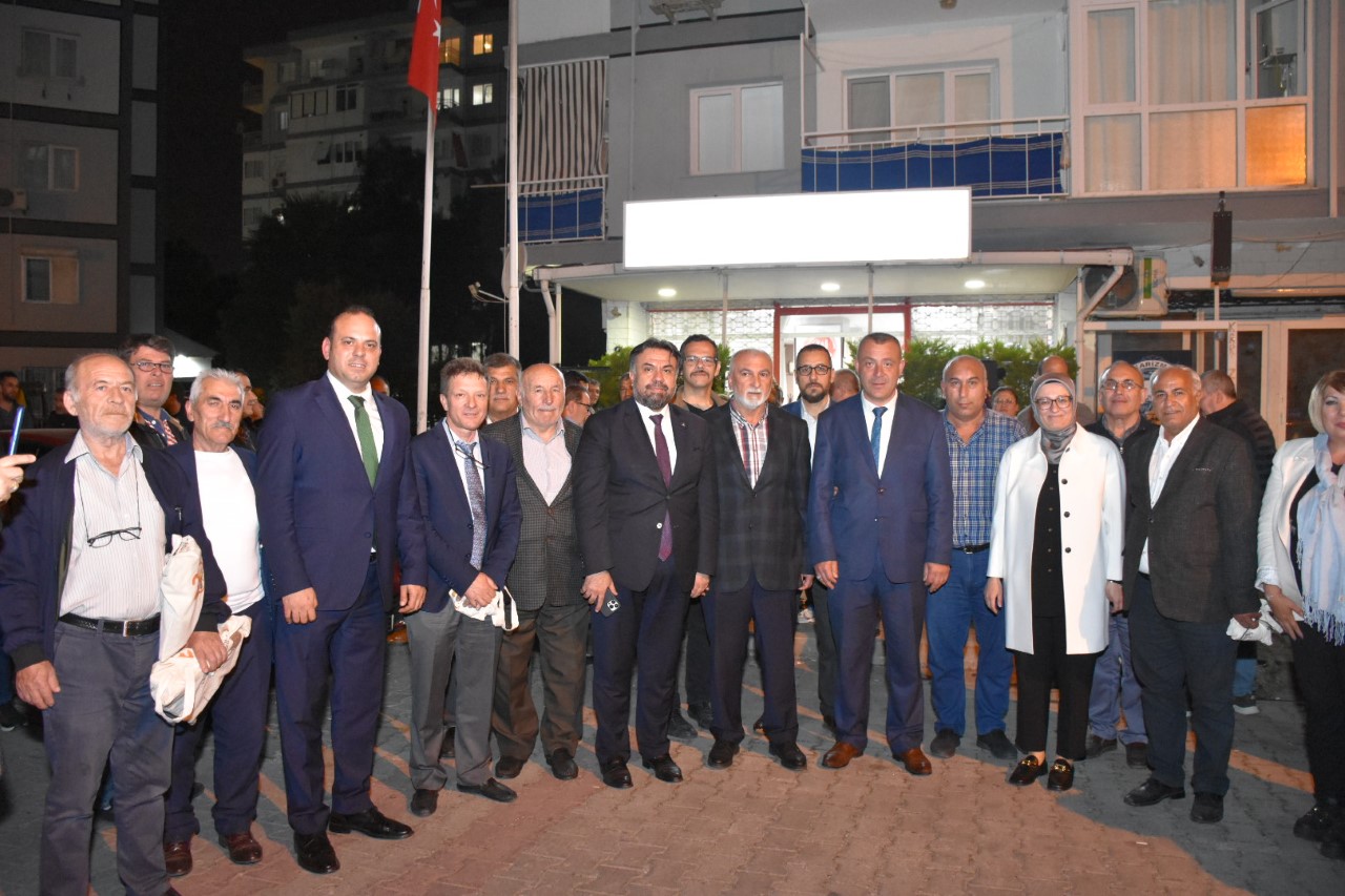 AK Parti İl Başkanlığı Ve İzmir Balıkesirliler Dernek Ziyareti