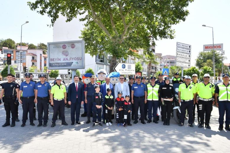 Vali Şıldak bayramda alınan tedbirleri yerinde inceledi