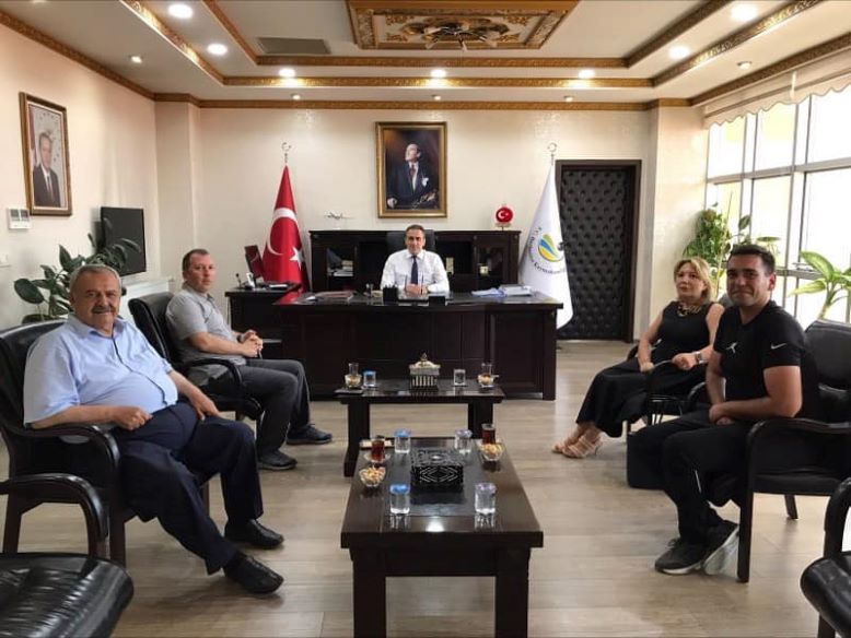 Emniyet araç kampanyasına katkı sağlayan iş insanlarına teşekkür