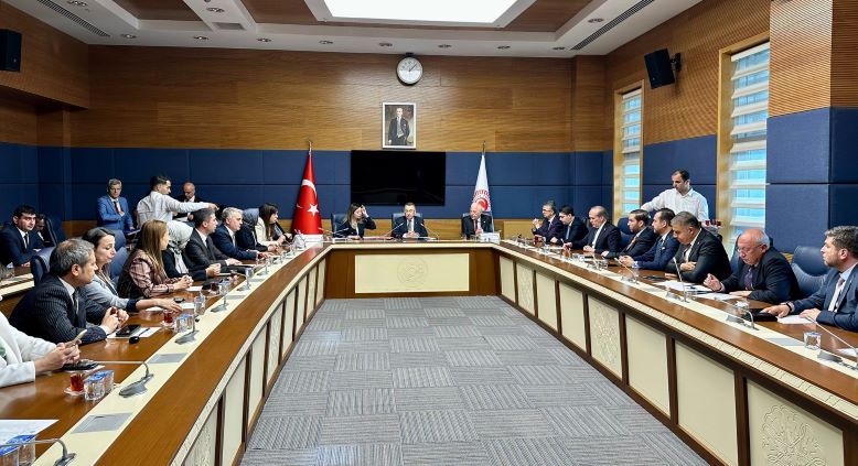 TBMM’de AK Parti Balıkesir Milletvekili Dr. Mustafa Canbey’e önemli görev