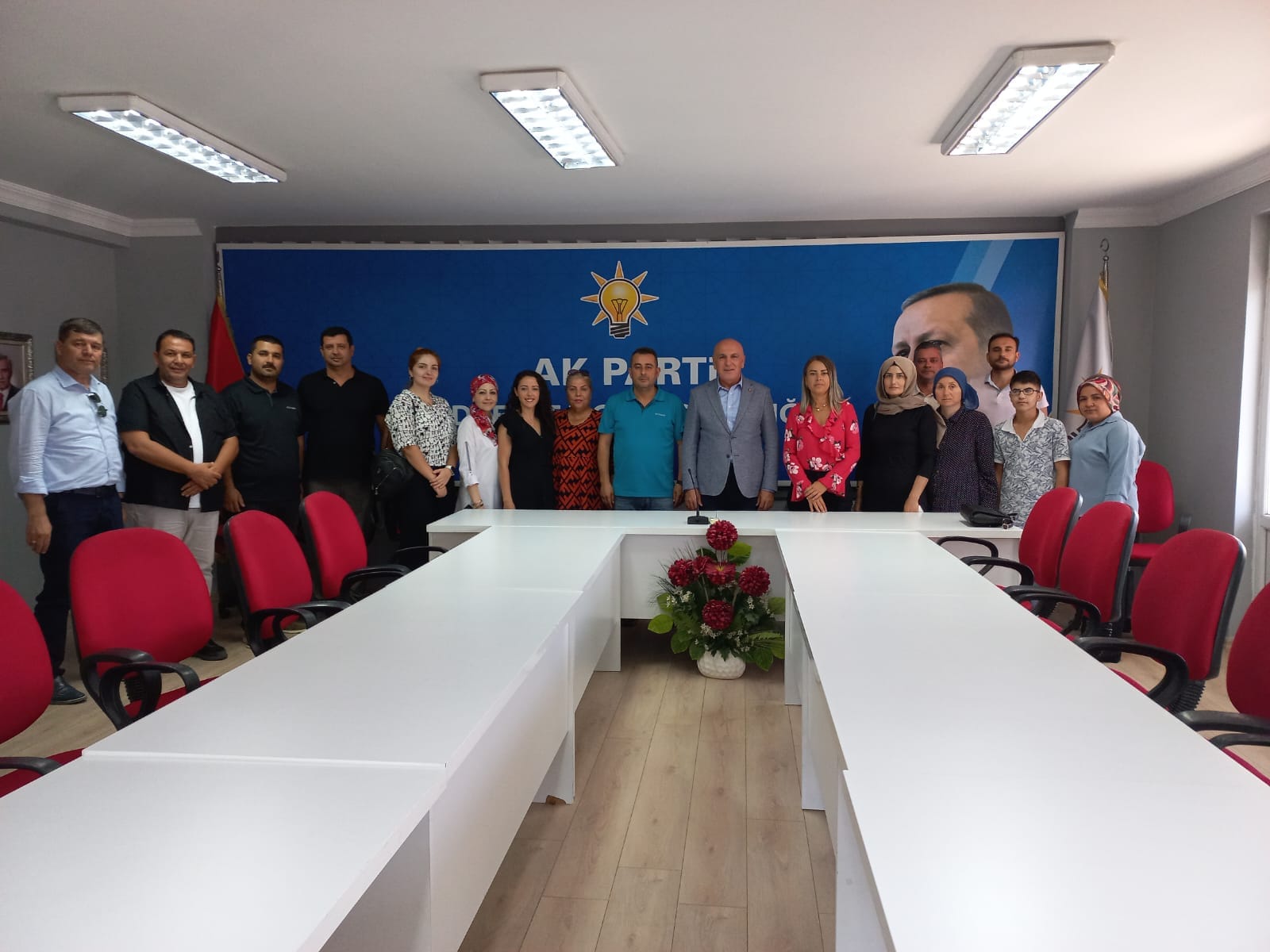 AK Parti Milletvekili İsmail Ok’un Edremit Çıkartması