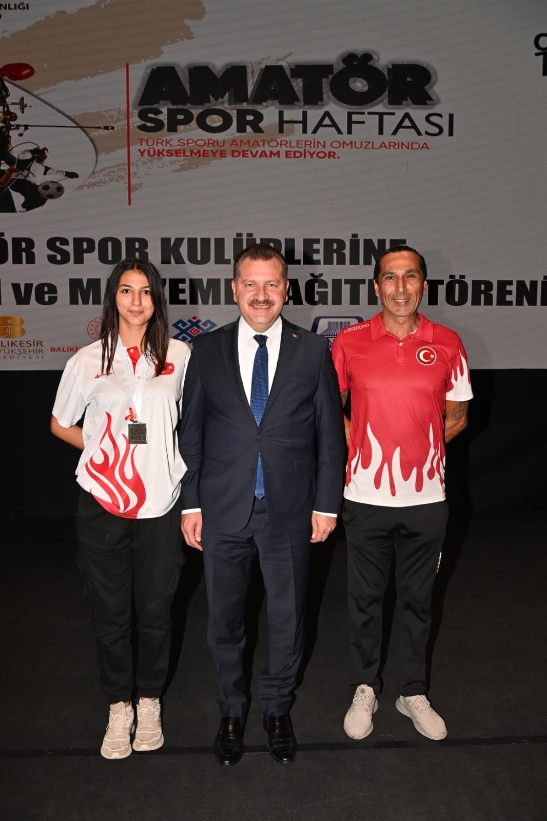 Spor’un En’leri ödüllendirildi