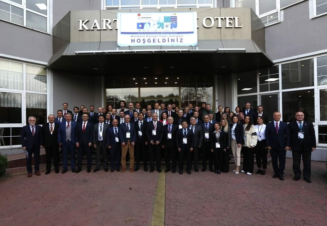 BAÜN Rektörü Prof. Dr. Yücel Oğurlu, Marmara Kariyer Fuarı Çalıştayına Katıldı