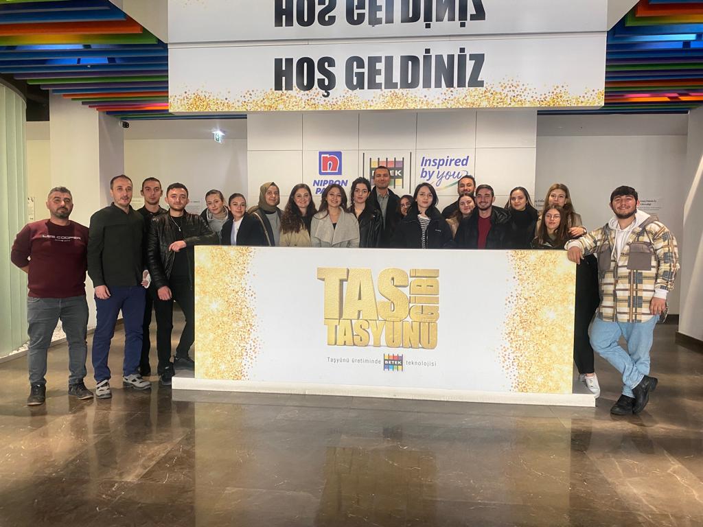 Altınoluk MYO’dan Öğrenci-Sanayii İşbirliğine Güzel Örnek