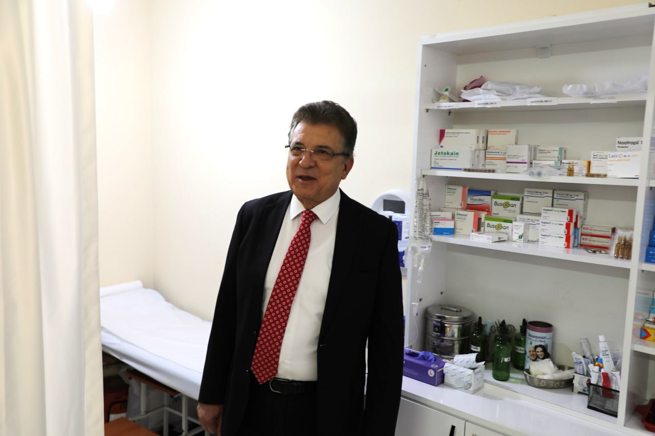 Edremit Belediyesi Şifa Dağıtıyor