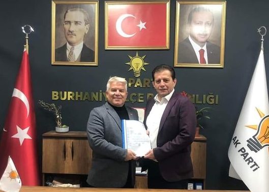 BURHANİYE’DE  MUSTAFA AYSEL’İN ADAY OLASILIĞI SEÇMENİ MUTLU ETTİ