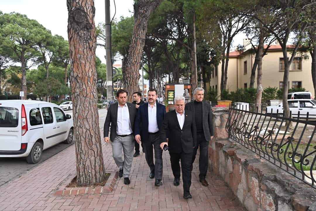 Yücel Yılmaz’ın Burhaniye Çıkartması