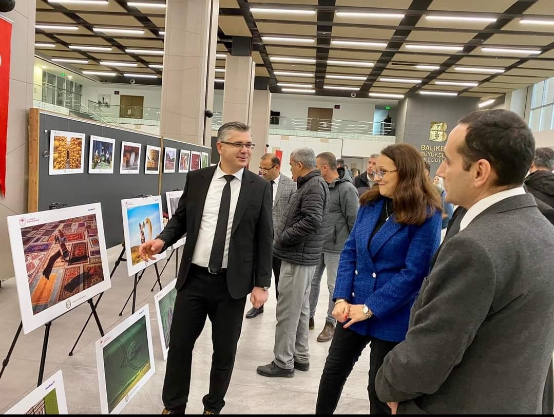 Tarım Orman ve İnsan Konulu Fotoğraf Sergisi Açıldı.