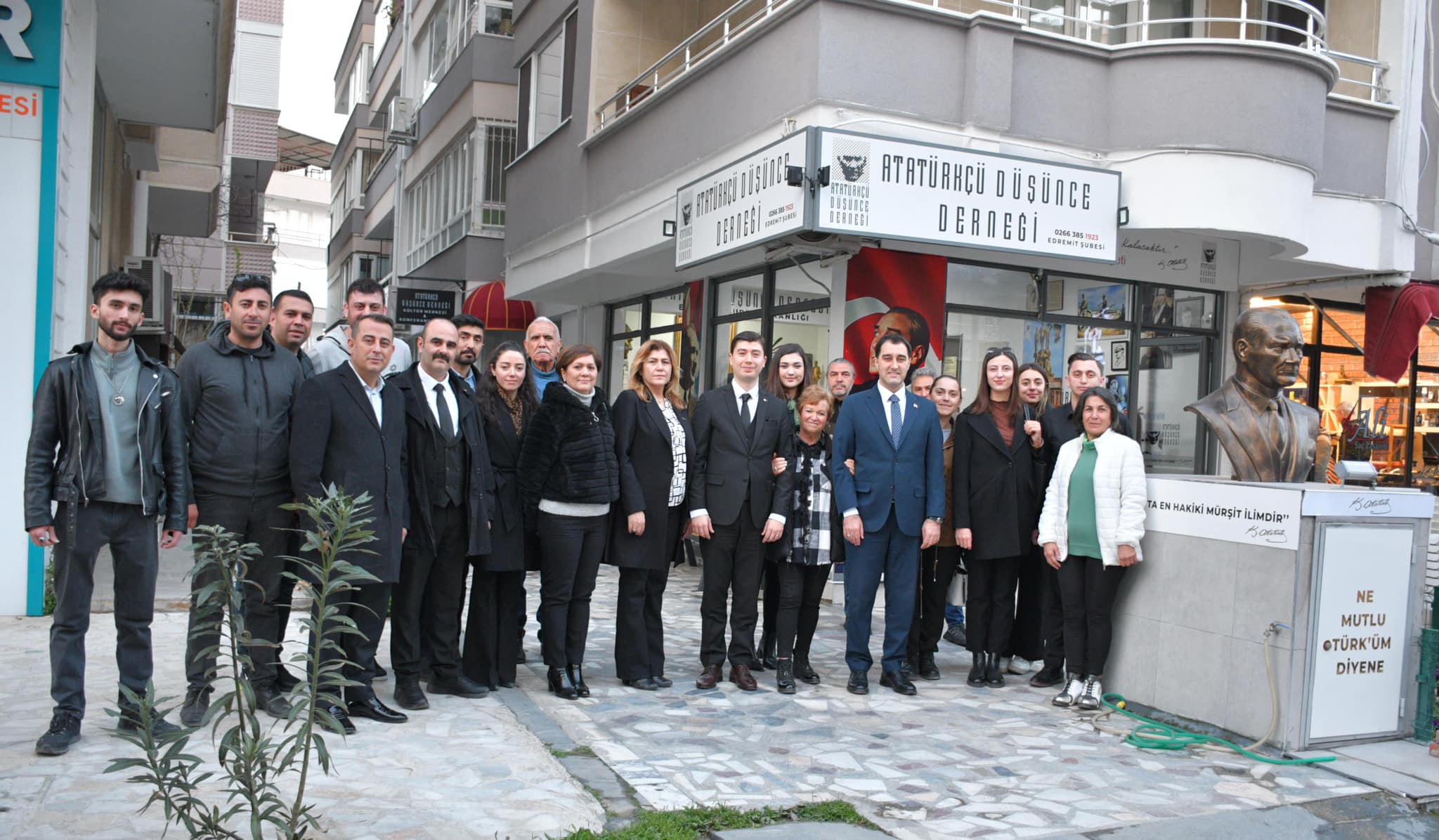 MUHAMMED VURMAZ : EDREMİT’İMİZİN EKMEĞİNİ HEP BİRLİKTE BÜYÜTECEĞİZ