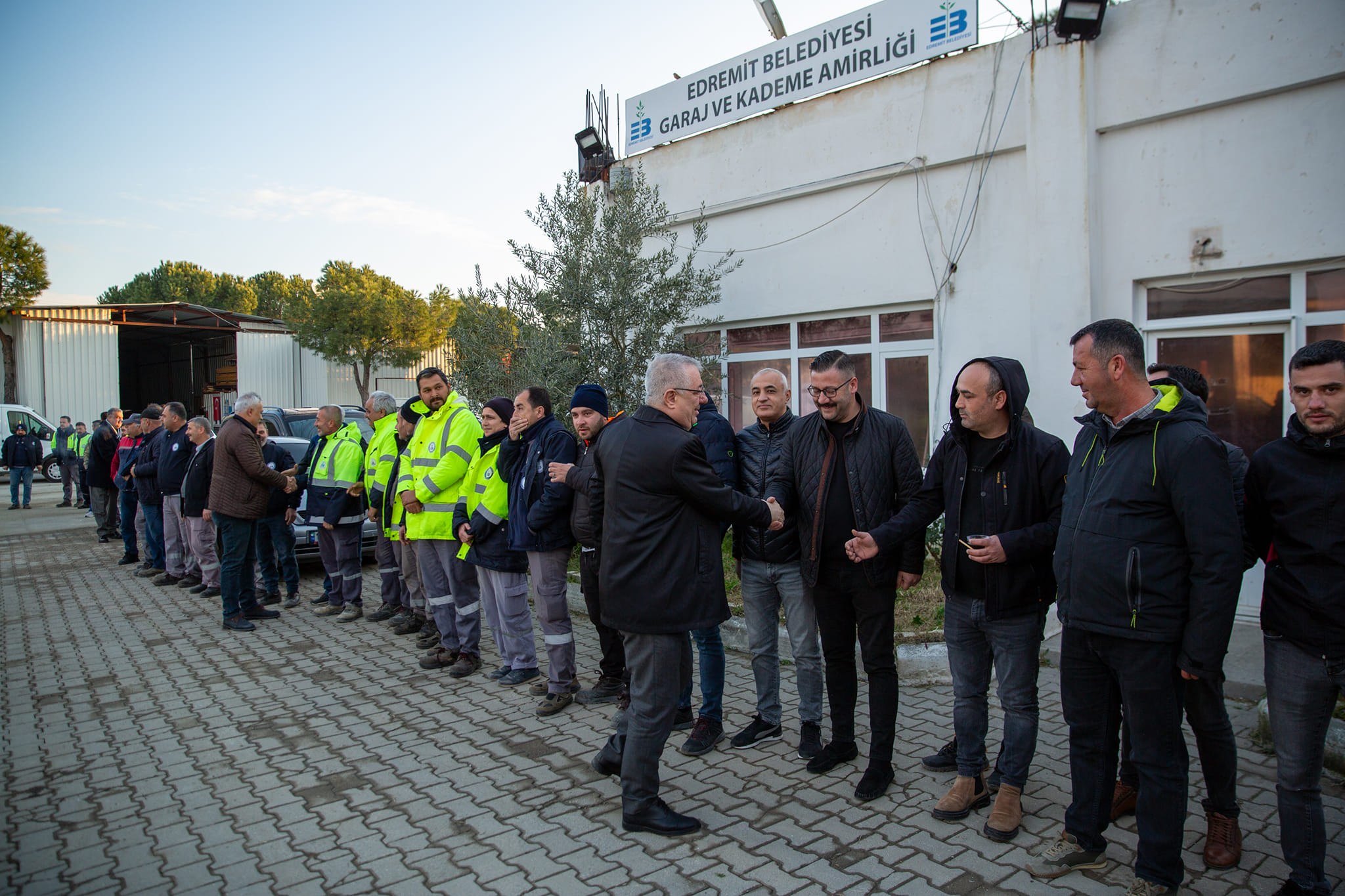 MEHMET ERTAŞ GÜN’E EMİNKUYU’DA BAŞLADI