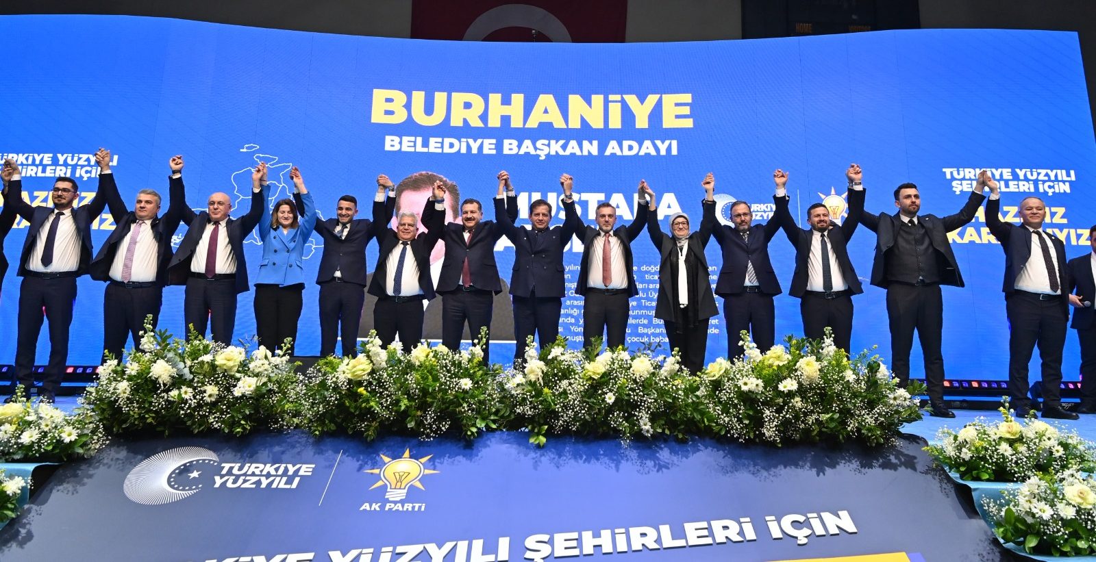 MUSTAFA AYSEL GÜMBÜR GÜMBÜR GELİYOR