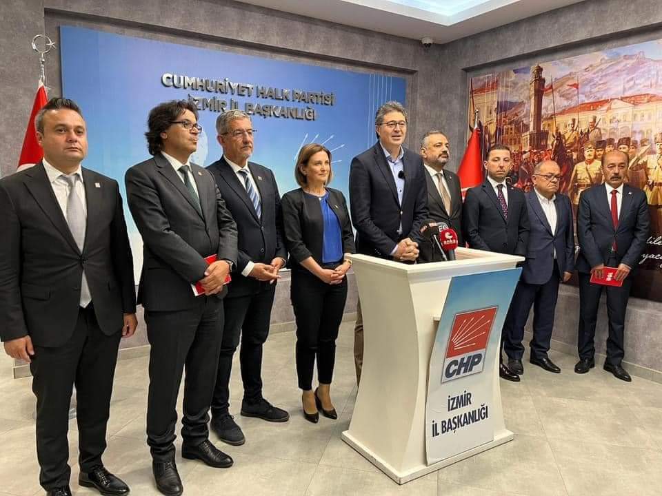 CHP EGE BÖLGESİ İL BAŞKANLARI TOPLANTISI DÜZENLEDİ