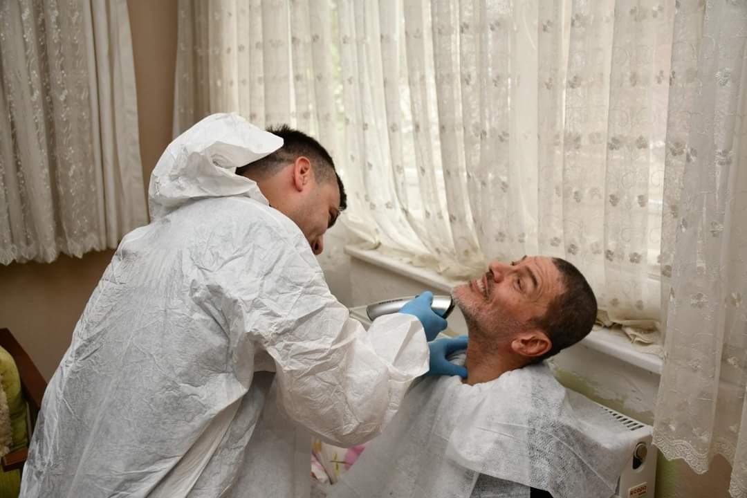 Evde bakım hizmeti yüzleri güldürüyor