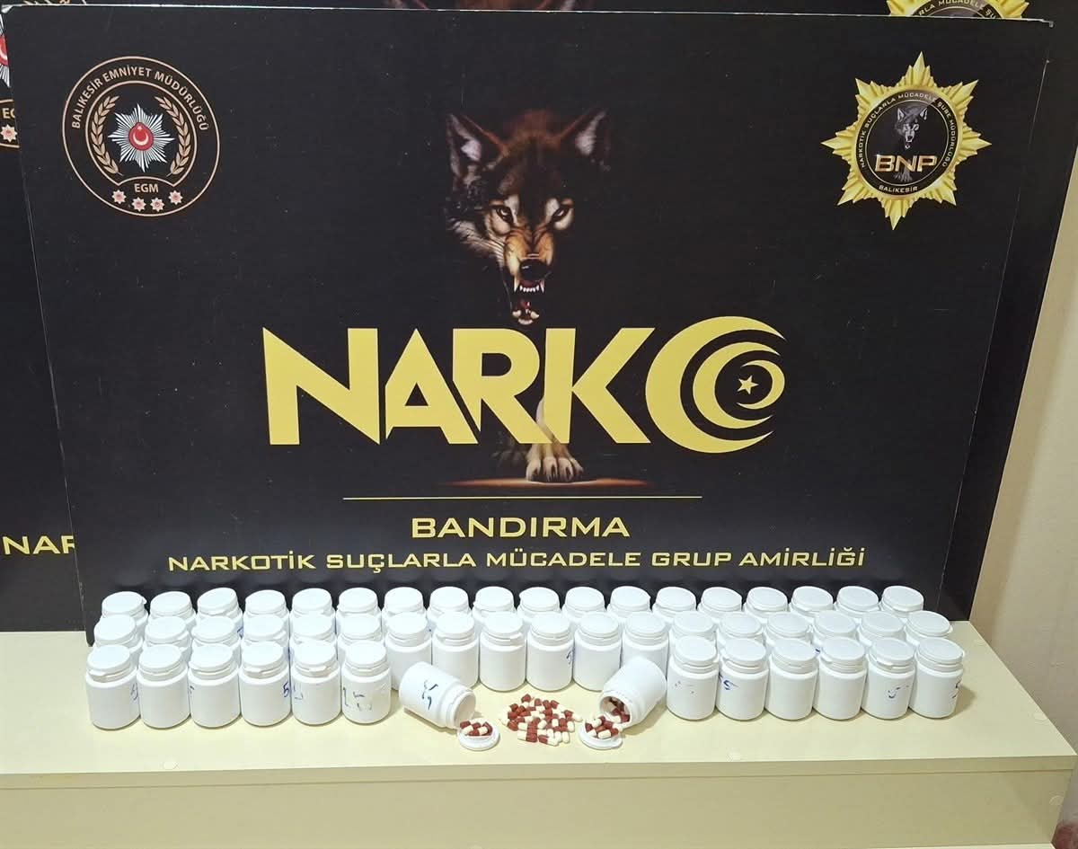 BANDIRMA’DA 2710 ADET SENTETİK ECZA HAP ELE GEÇİRDİ!