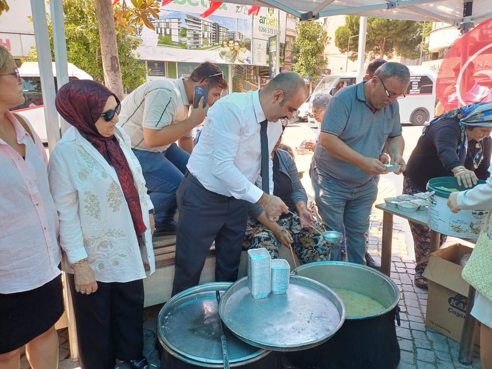 MHP’ den Aşure Hayrı