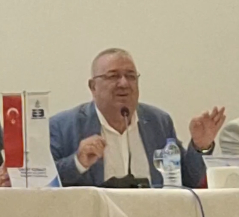 “TARAF OLAN BERTARAF OLUR”