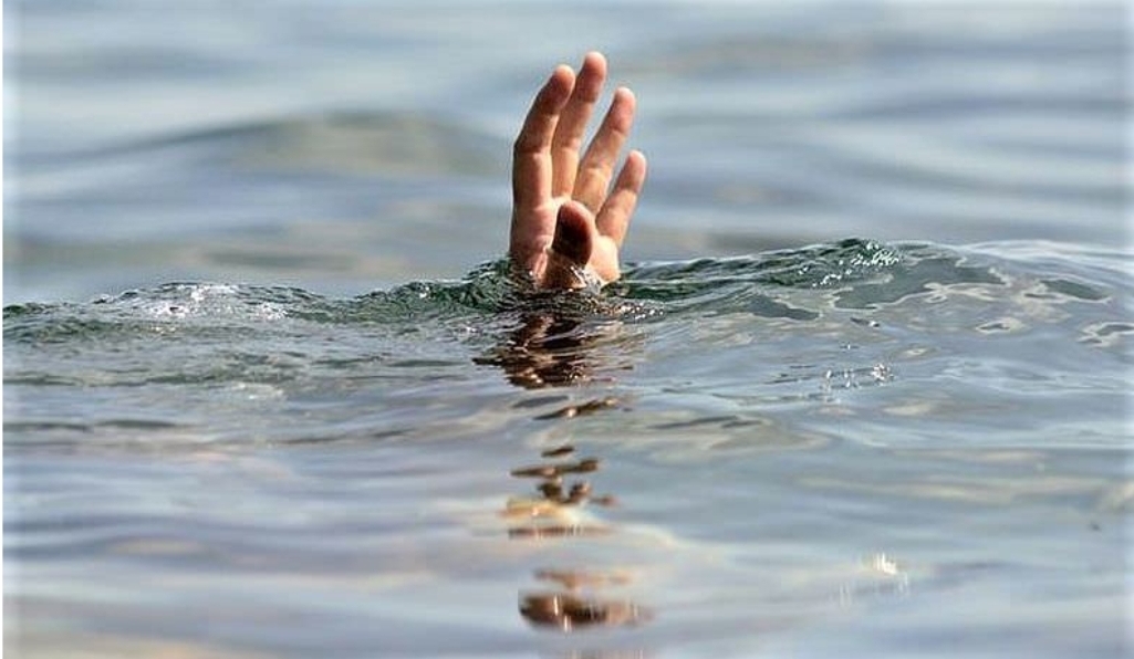 YAŞLI ADAMIN CANSIZ BEDENİ SAHİLE VURMUŞ ŞEKİLDE BULUNDU