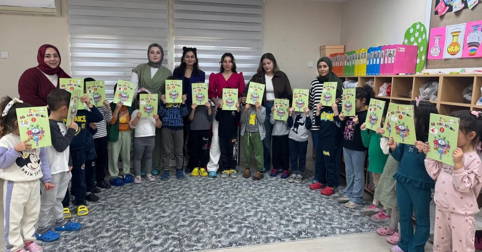 BAÜN İvrindi Sağlık Hizmetleri MYO Öğrencilerinden Anaokulunda Eğlenceli “112 Tanıtımı” Etkinliği