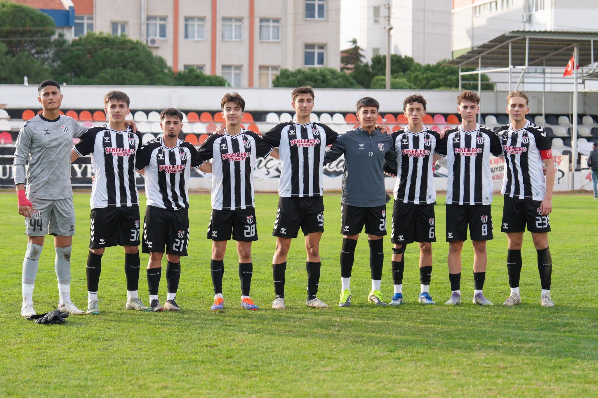 BURHANİYE BELEDİYESPOR’UN GELECEĞİ SAĞLAM