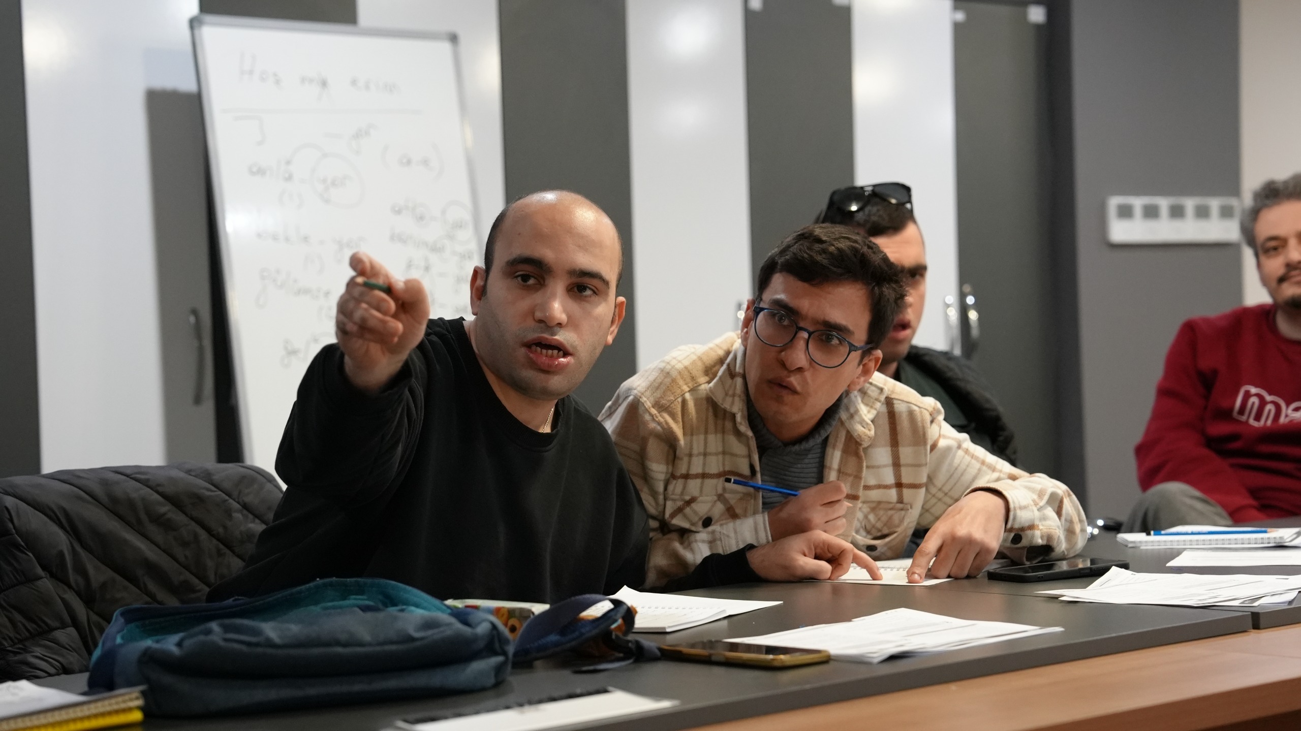 Büyükşehir, Kent Konseyi iş birliğiyle özel gereksinimli bireylere e-KPSS Hazırlık Eğitimi dönemini başlattı