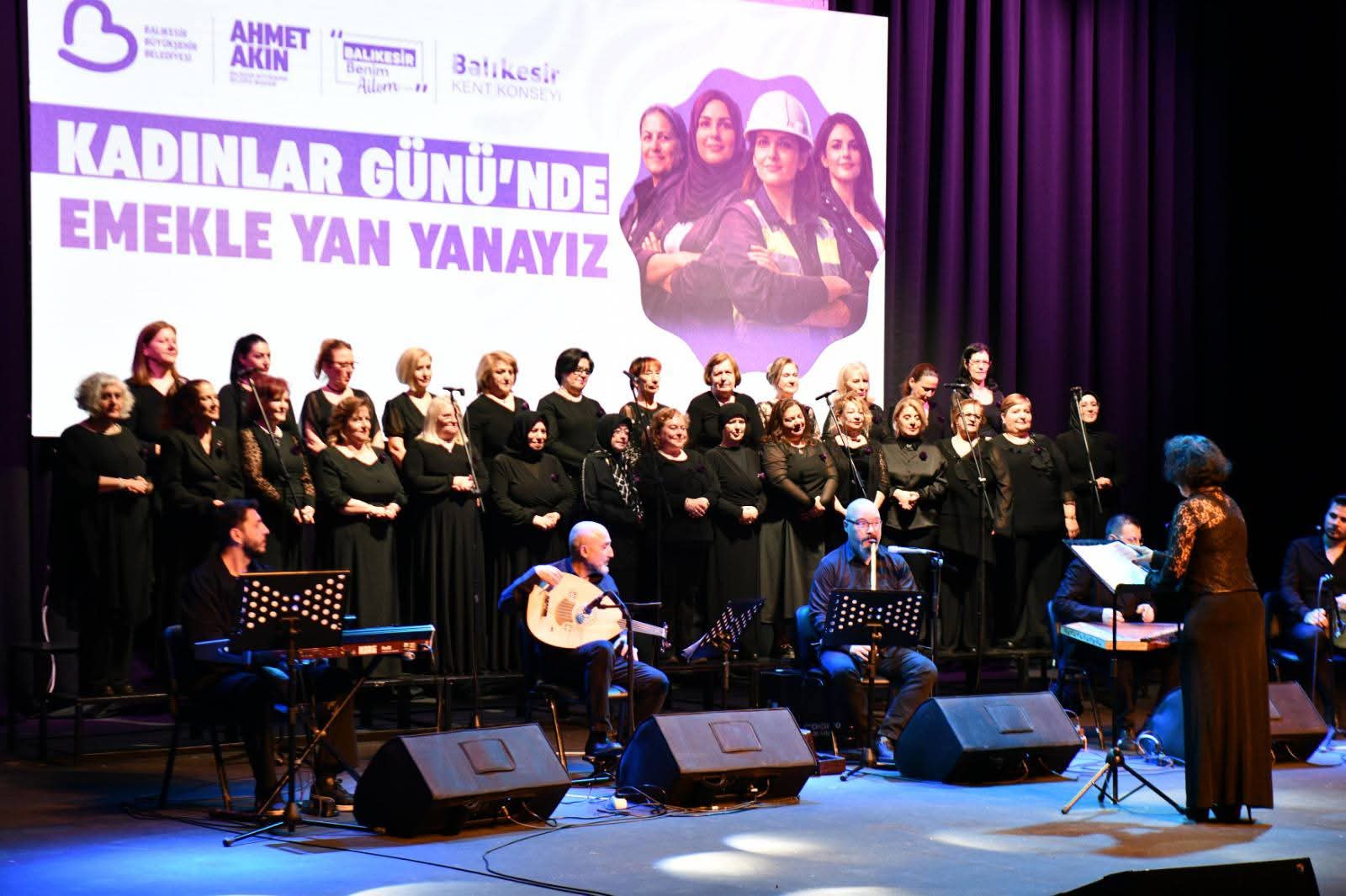 Balıkesir’de Kadınlar Günü Büyükşehir’in etkinlikleriyle renklendi